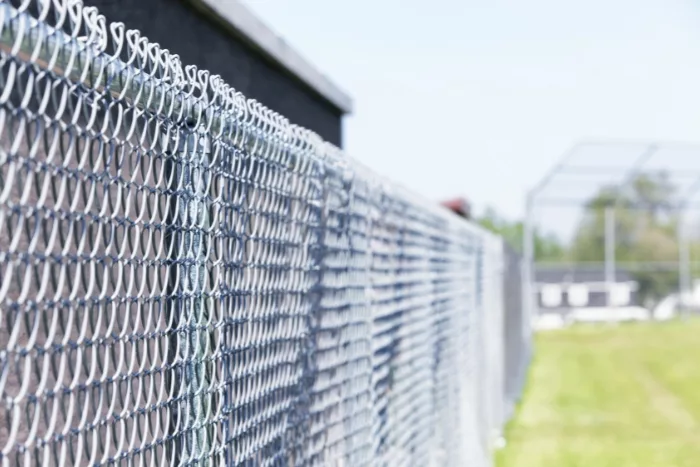 hardin fence and repair commerical chain link fence jpg